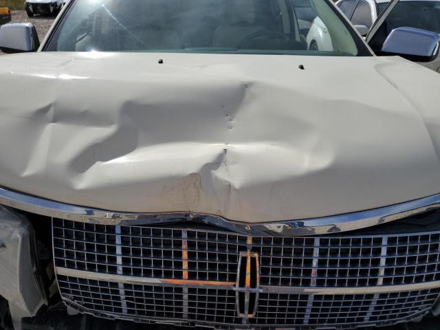 Photo 11 from auction – 2008 LINCOLN MKX with VIN 2LMDU88C58BJ07834