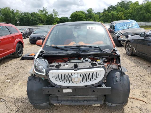 Photo 5 from auction – 2016 SMART FORTWO with VIN WMEFJ5DA3GK074732