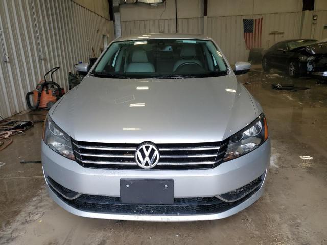 Photo 5 from auction – 2014 VOLKSWAGEN PASSAT SE with VIN 1VWBS7A35EC094156