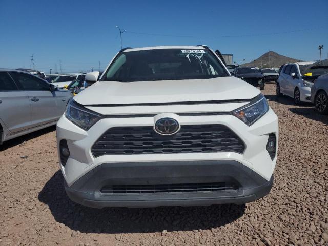 Photo 5 from auction – 2019 TOYOTA RAV4 XLE with VIN JTMP1RFV0KD002975