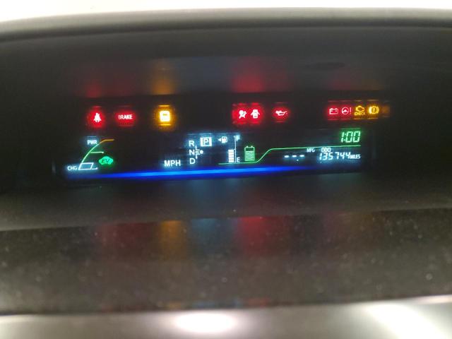 Photo 9 from auction – 2014 TOYOTA PRIUS V with VIN JTDZN3EU1EJ011807