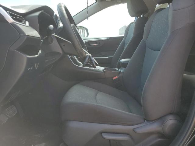 Photo 7 from auction – 2019 TOYOTA RAV4 XLE with VIN 2T3W1RFV2KW051013