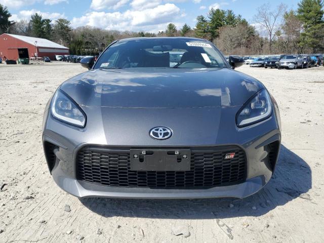 Photo 5 from auction – 2022 TOYOTA GR 86 with VIN JF1ZNBB18N9750300