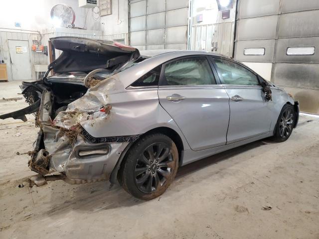 Photo 3 from auction – 2012 HYUNDAI SONATA SE with VIN 5NPEC4AC9CH368911