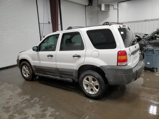 Photo 2 from auction – 2005 FORD ESCAPE XLT with VIN 1FMYU03175KC06838