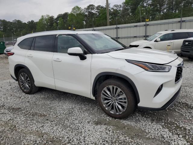 Photo 4 from auction – 2021 TOYOTA HIGHLANDER with VIN 5TDFARAHXMS010666
