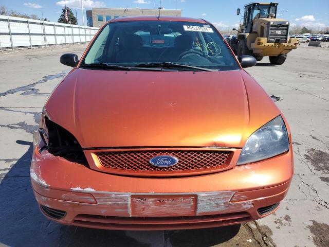 Photo 5 from auction – 2005 FORD FOCUS ZX3 with VIN 3FAFP31N75R125060