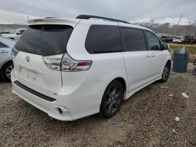 Photo 3 from auction – 2017 TOYOTA SIENNA SE with VIN 5TDXZ3DC3HS833925