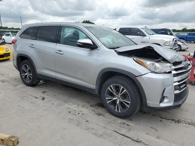 Photo 4 from auction – 2019 TOYOTA HIGHLANDER with VIN 5TDZZRFH2KS320807