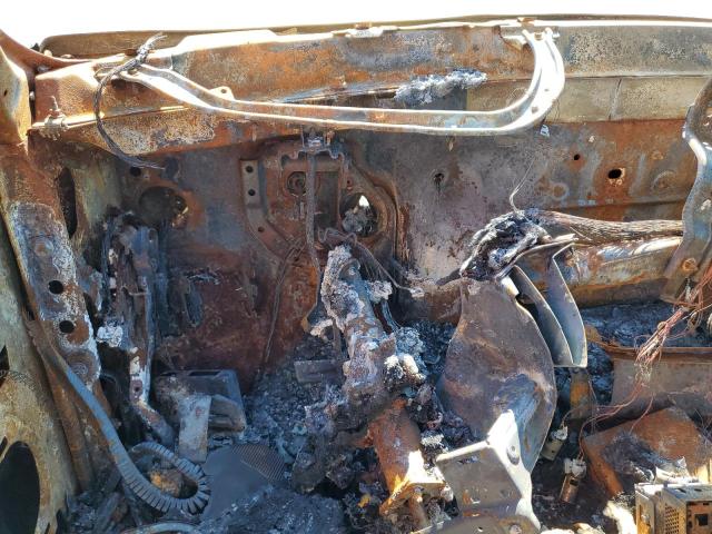 Photo 9 from auction – 2000 CHEVROLET 1500 with VIN 1GCEK19T8YE184492