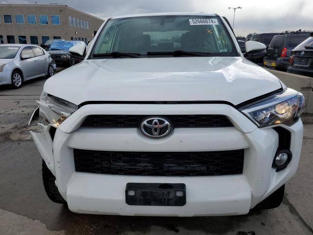 Photo 5 from auction – 2018 TOYOTA 4RUNNER SR with VIN JTEBU5JR2J5526850
