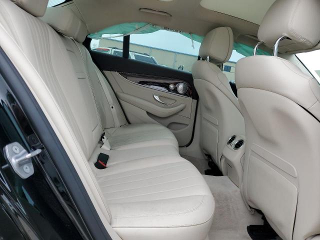 Photo 10 from auction – 2017 MERCEDES-BENZ E 300 with VIN WDDZF4JB8HA119620