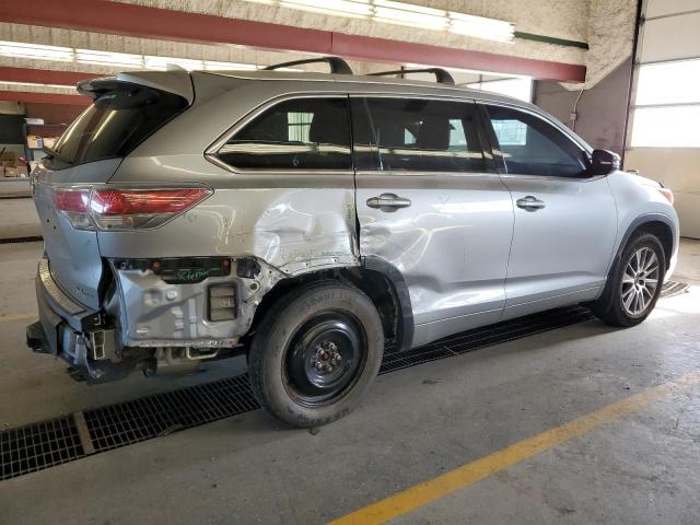 Photo 3 from auction – 2016 TOYOTA HIGHLANDER with VIN 5TDJKRFH1GS502877