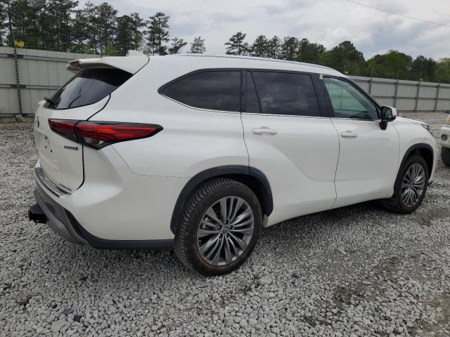 Photo 3 from auction – 2021 TOYOTA HIGHLANDER with VIN 5TDFARAHXMS010666