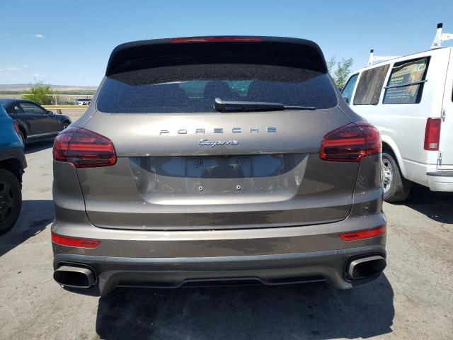 Photo 6 from auction – 2016 PORSCHE CAYENNE with VIN WP1AA2A27GLA00419