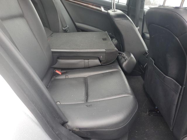 Photo 10 from auction – 2012 MERCEDES-BENZ C300 with VIN WDDGF8BB7CR190993