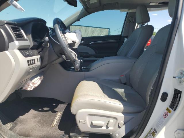 Photo 7 from auction – 2015 TOYOTA HIGHLANDER with VIN 5TDYKRFH6FS105792