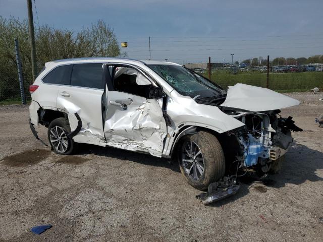 Zdjęcie 4 z aukcji – 2018 TOYOTA HIGHLANDER z VIN 5TDJZRFH7JS834678