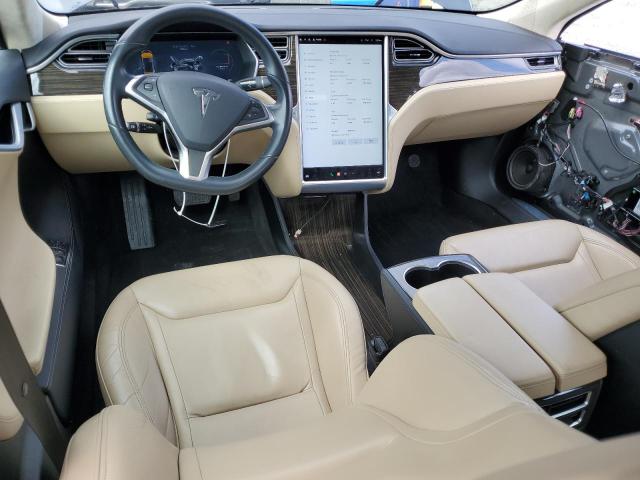 Photo 8 from auction – 2015 TESLA MODEL S with VIN 5YJSA1E24FF118973