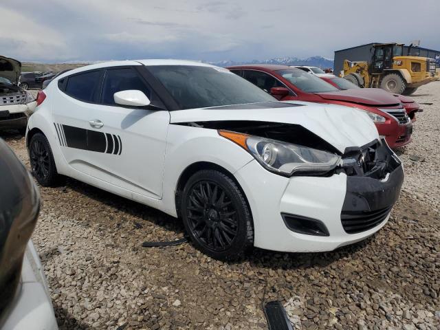 Photo 4 from auction – 2014 HYUNDAI VELOSTER with VIN KMHTC6ADXEU204373