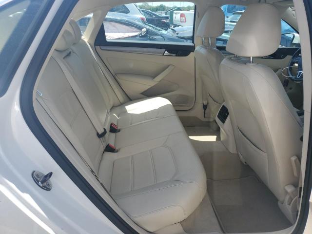 Photo 10 from auction – 2014 VOLKSWAGEN PASSAT SE with VIN 1VWBN7A37EC019739