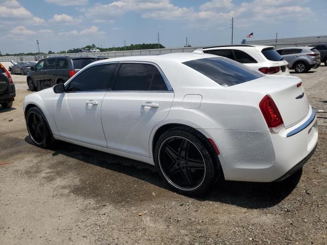Photo 2 from auction – 2017 CHRYSLER 300 LIMITE with VIN 2C3CCAAGXHH662153