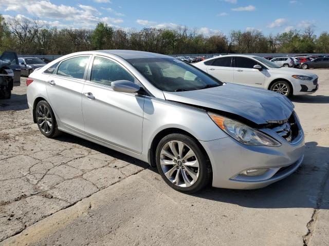 Photo 4 from auction – 2012 HYUNDAI SONATA SE with VIN 5NPEC4AB8CH362461