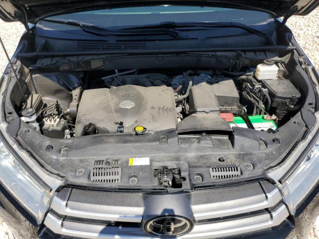 Photo 12 from auction – 2019 TOYOTA HIGHLANDER with VIN 5TDBZRFH3KS723907