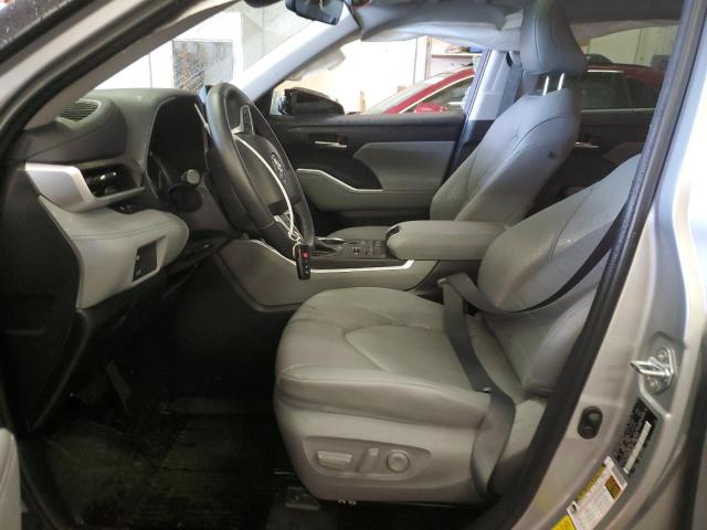 Photo 7 from auction – 2022 TOYOTA HIGHLANDER with VIN 5TDGZRBH5NS568177