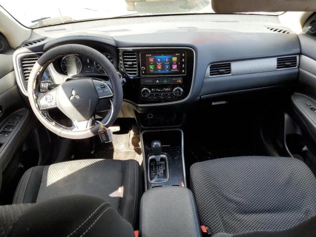 Photo 8 from auction – 2017 MITSUBISHI OUTLANDER with VIN JA4AZ3A33HZ009684