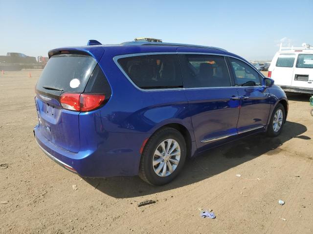 Photo 3 from auction – 2018 CHRYSLER PACIFICA T with VIN 2C4RC1BG5JR227853