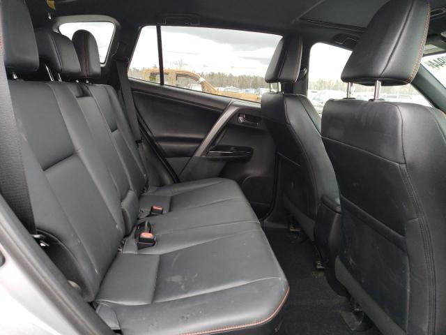 Photo 11 from auction – 2017 TOYOTA RAV4 SE with VIN 2T3JFREV1HW658994