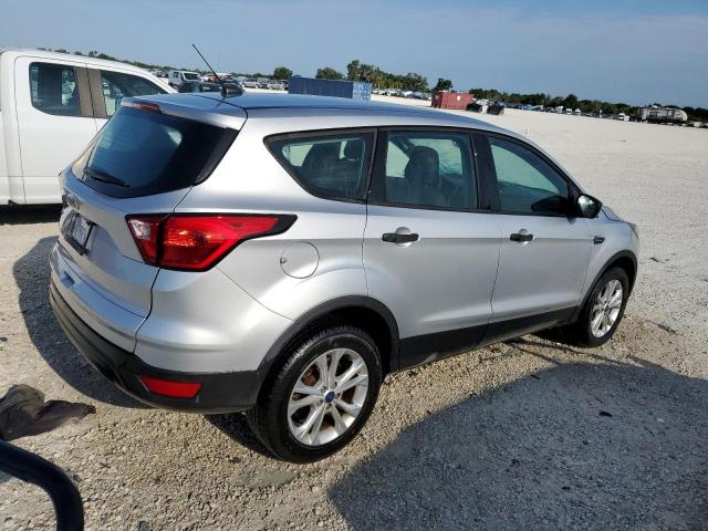 Photo 3 from auction – 2019 FORD ESCAPE S with VIN 1FMCU0F70KUA89646