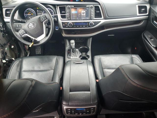 Photo 8 from auction – 2018 TOYOTA HIGHLANDER with VIN 5TDDGRFH1JS044022