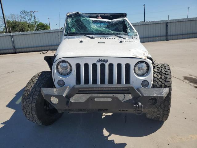 Zdjęcie 5 z aukcji – 2017 JEEP WRANGLER U z VIN 1C4BJWFG2HL687540