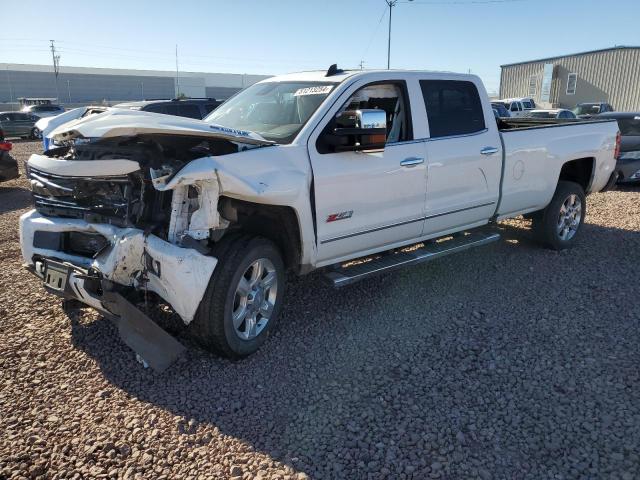 CHEVROLET SILVERADO 2019 with VIN 1GC1KTEY4KF153740 - Photo from auction