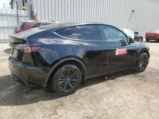 Photo 3 from auction – 2021 TESLA MODEL Y with VIN 5YJYGDEE2MF305811