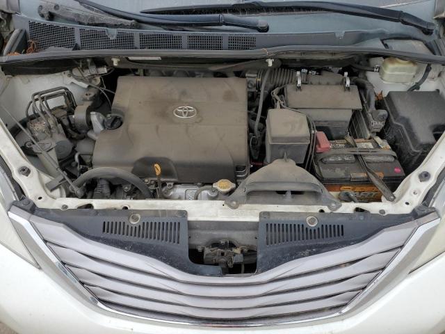 Photo 12 from auction – 2016 TOYOTA SIENNA XLE with VIN 5TDYK3DC6GS721370