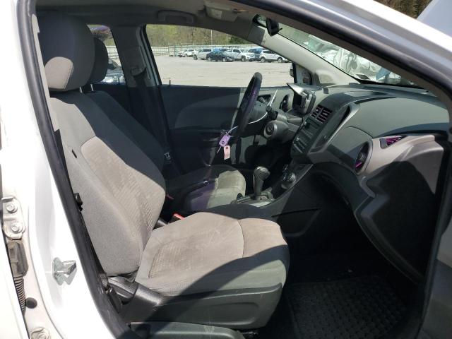 Photo 7 from auction – 2015 CHEVROLET SONIC LS with VIN 1G1JA6SH2F4196802