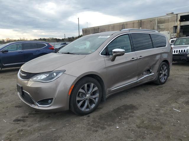 CHRYSLER PACIFICA L 2017 with VIN 2C4RC1GG7HR659105 - Photo from auction
