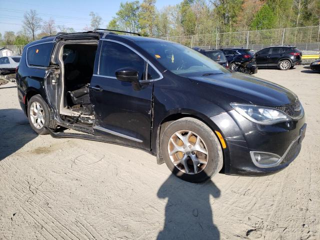 Photo 4 from auction – 2017 CHRYSLER PACIFICA T with VIN 2C4RC1BG7HR507929