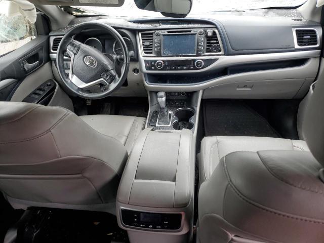 Photo 8 from auction – 2018 TOYOTA HIGHLANDER with VIN 5TDJZRFH1JS816998