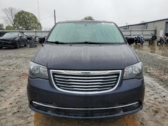 Photo 5 from auction – 2011 CHRYSLER TOWN & COU with VIN 2A4RR5DG5BR615602