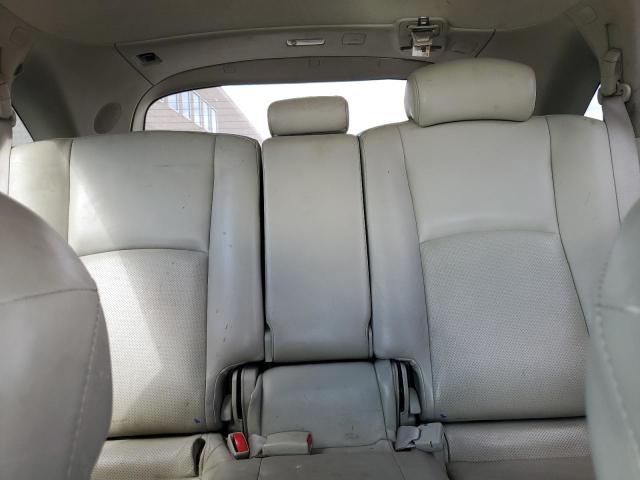 Photo 10 from auction – 2003 INFINITI FX45 with VIN JNRBS08W73X000942