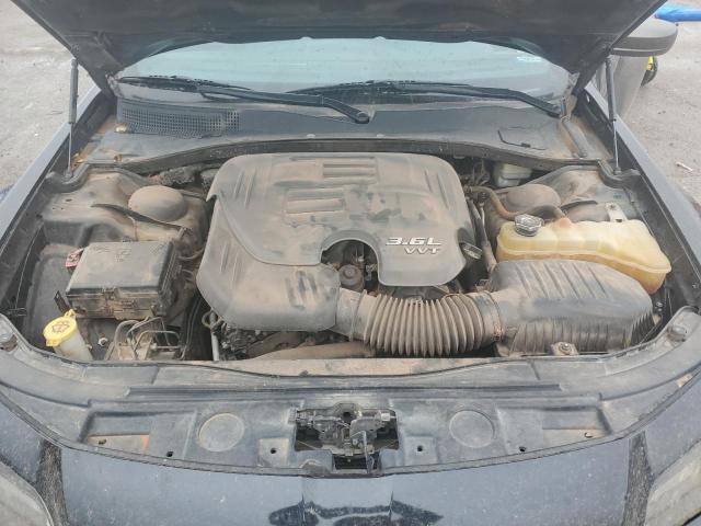 Photo 11 from auction – 2013 CHRYSLER 300C VARVA with VIN 2C3CCADG0DH727453