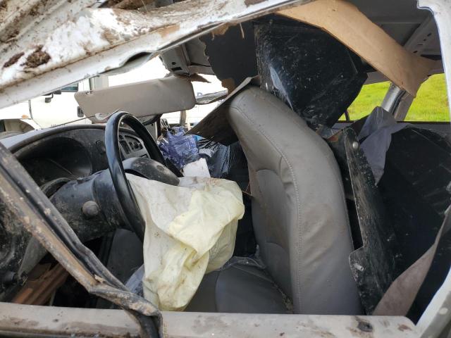 Photo 7 from auction – 2000 FORD ECONOLINE with VIN 1FTSS34F8YHA42822