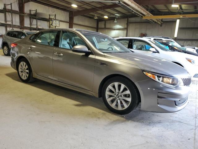 Photo 4 from auction – 2016 KIA OPTIMA EX with VIN 5XXGU4L30GG063740