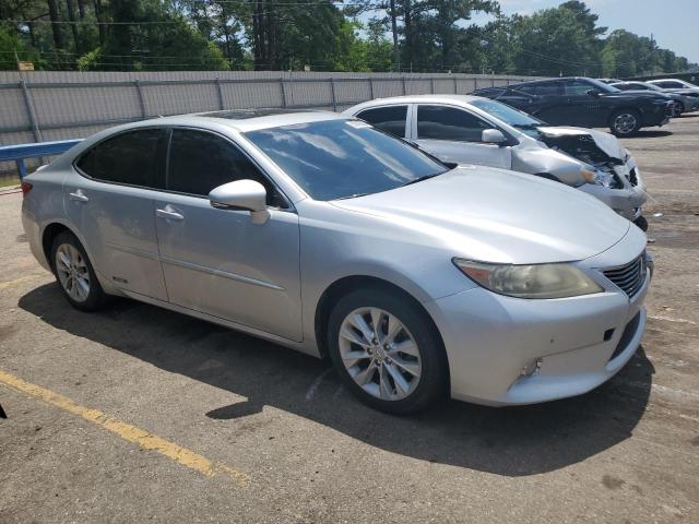 Photo 4 from auction – 2013 LEXUS ES 300H with VIN JTHBW1GG3D2024429