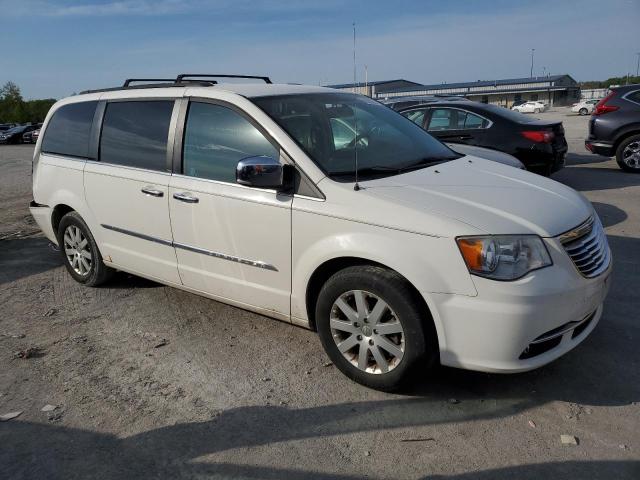 Photo 4 from auction – 2012 CHRYSLER TOWN & COU with VIN 2C4RC1CG7CR273573