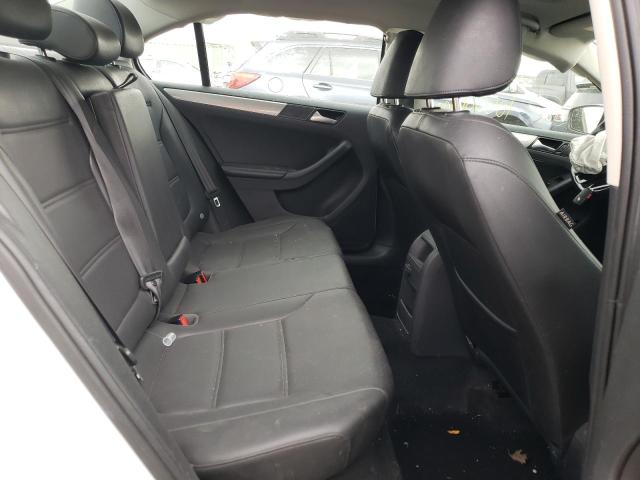 Photo 10 from auction – 2017 VOLKSWAGEN JETTA SE with VIN 3VWDB7AJ0HM383634